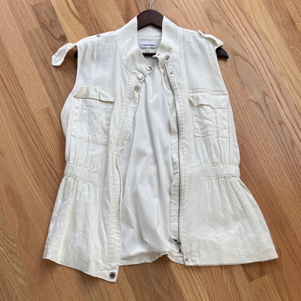 Calvin Klein Off-White Sleeveless Vest